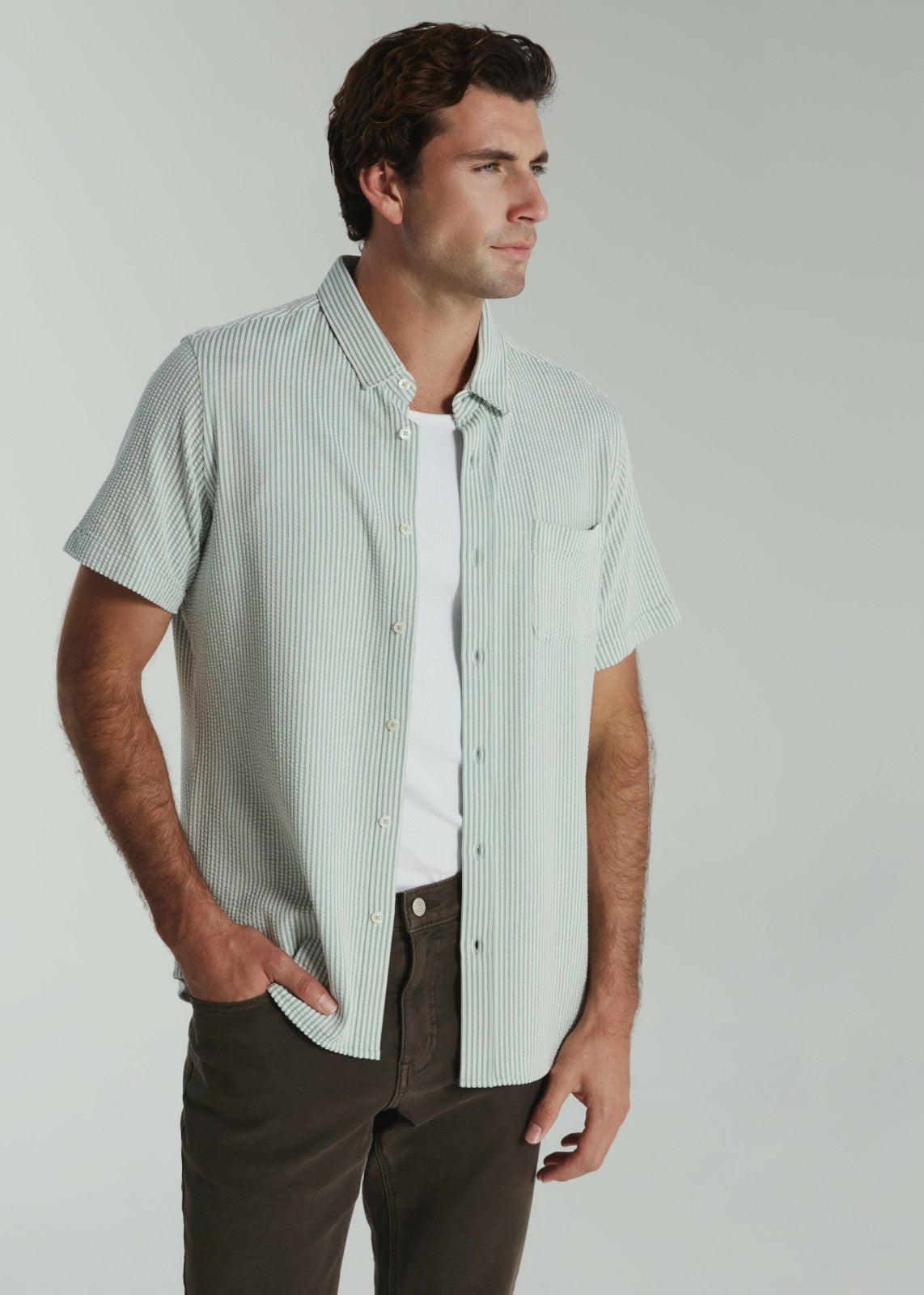 7Diamonds Keaton Seersucker Stretch Short Sleeve Shirt