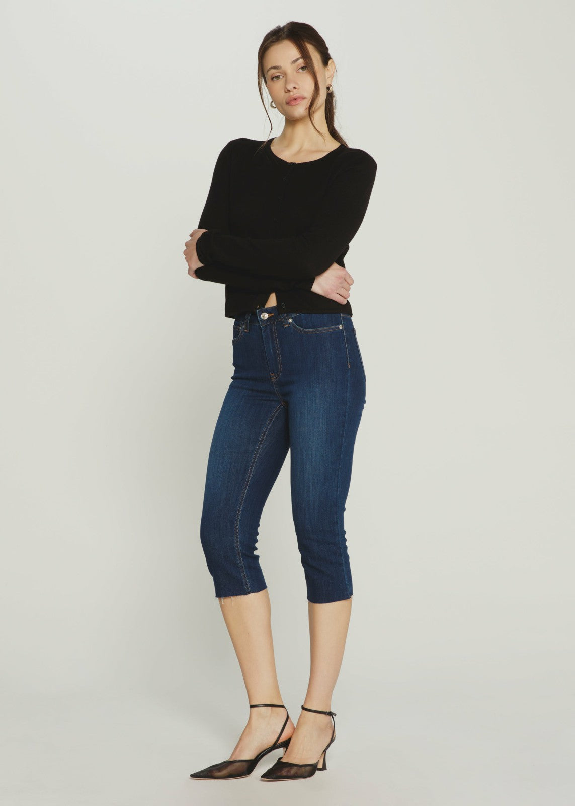 7Diamonds Coco Mid-Rise Capri