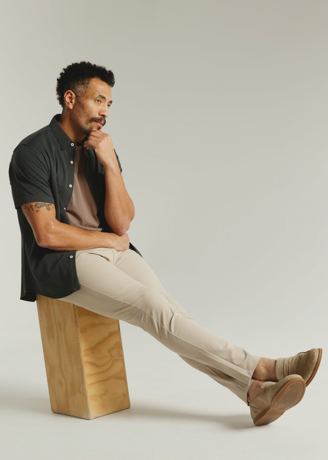 7Diamonds Infinity™ Chino Pant