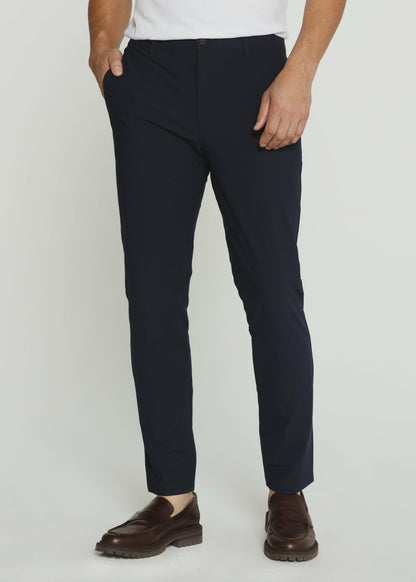 7Diamonds Infinity™ Chino Pant