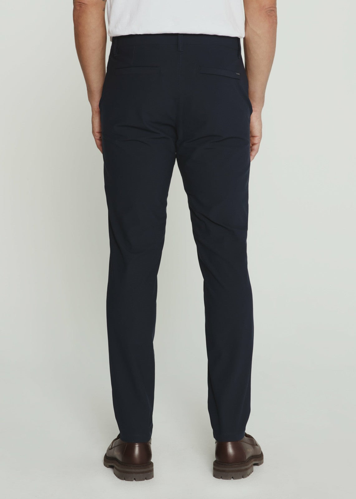 7Diamonds Infinity™ Chino Pant