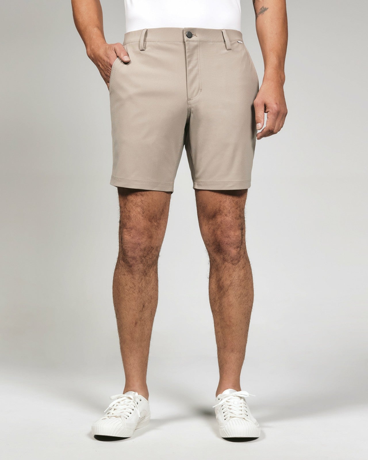7Diamonds Infinity™ 8" Chino Short