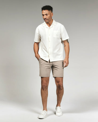7Diamonds Infinity™ 8" Chino Short