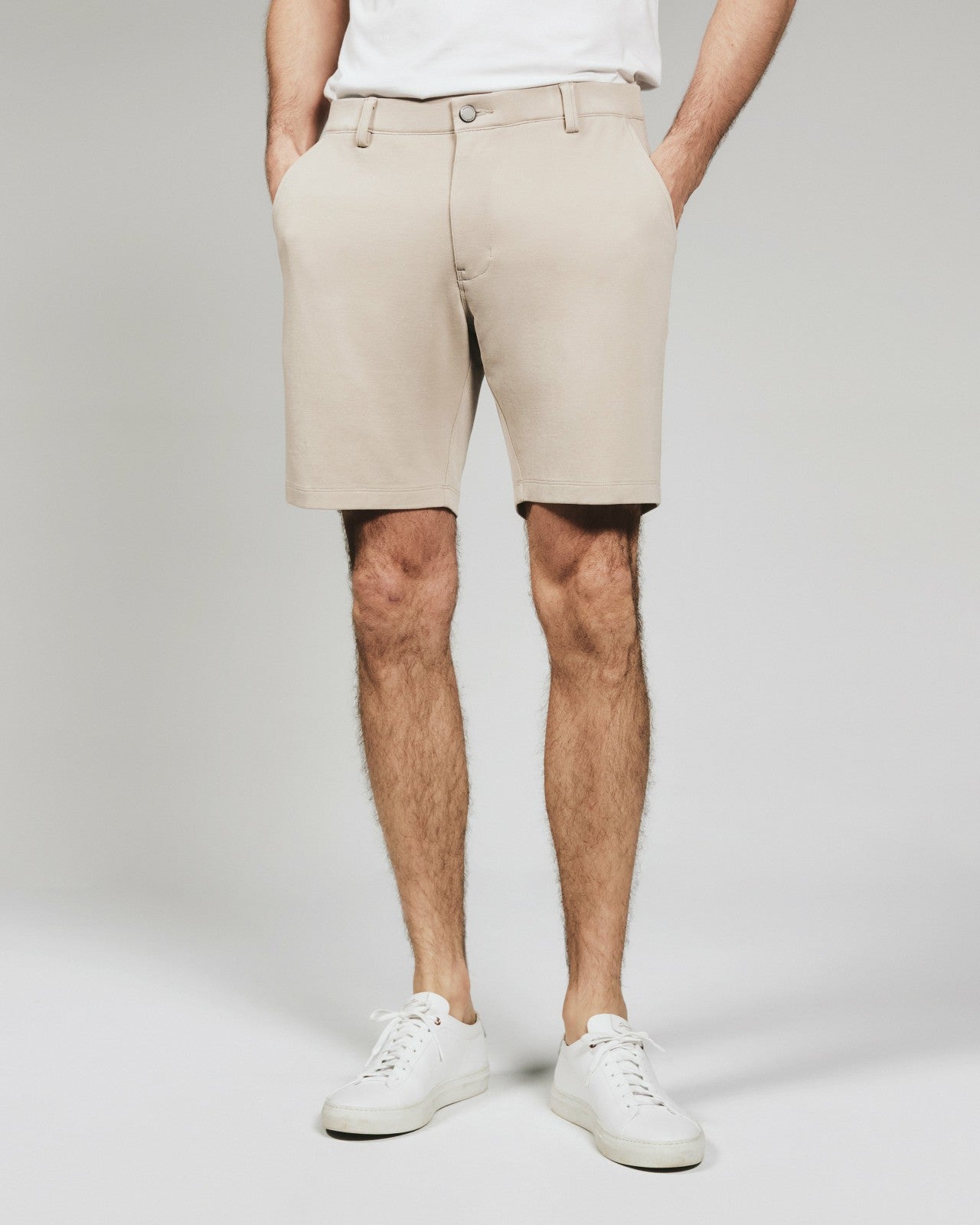 7Diamonds Modal 8" Short