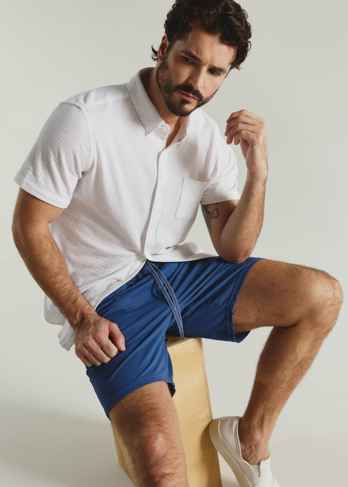 7Diamonds Sutherland Seersucker Stretch Swim Trunk