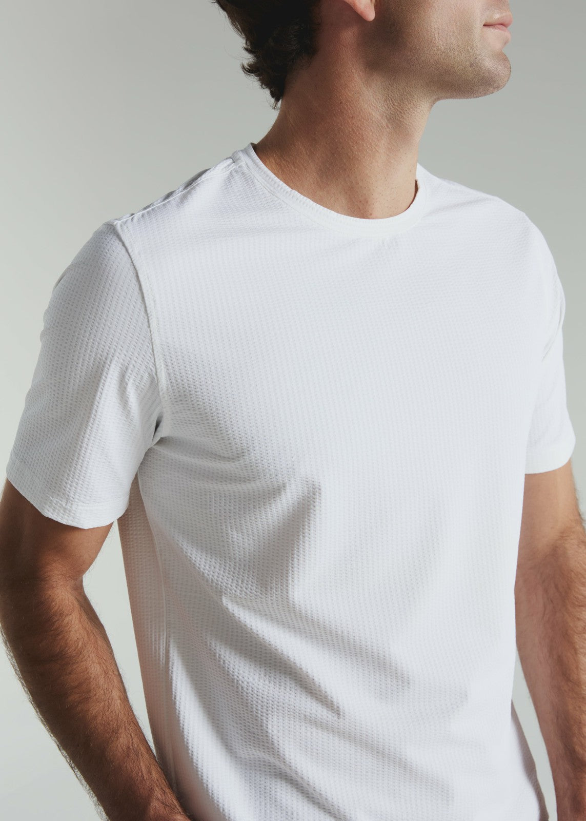 7Diamonds Sutherland Seersucker Stretch Tee