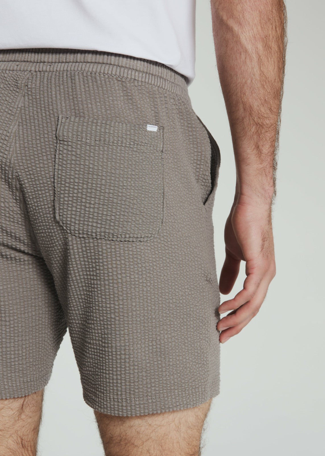 7Diamonds Bennet Seersucker Stretch Short