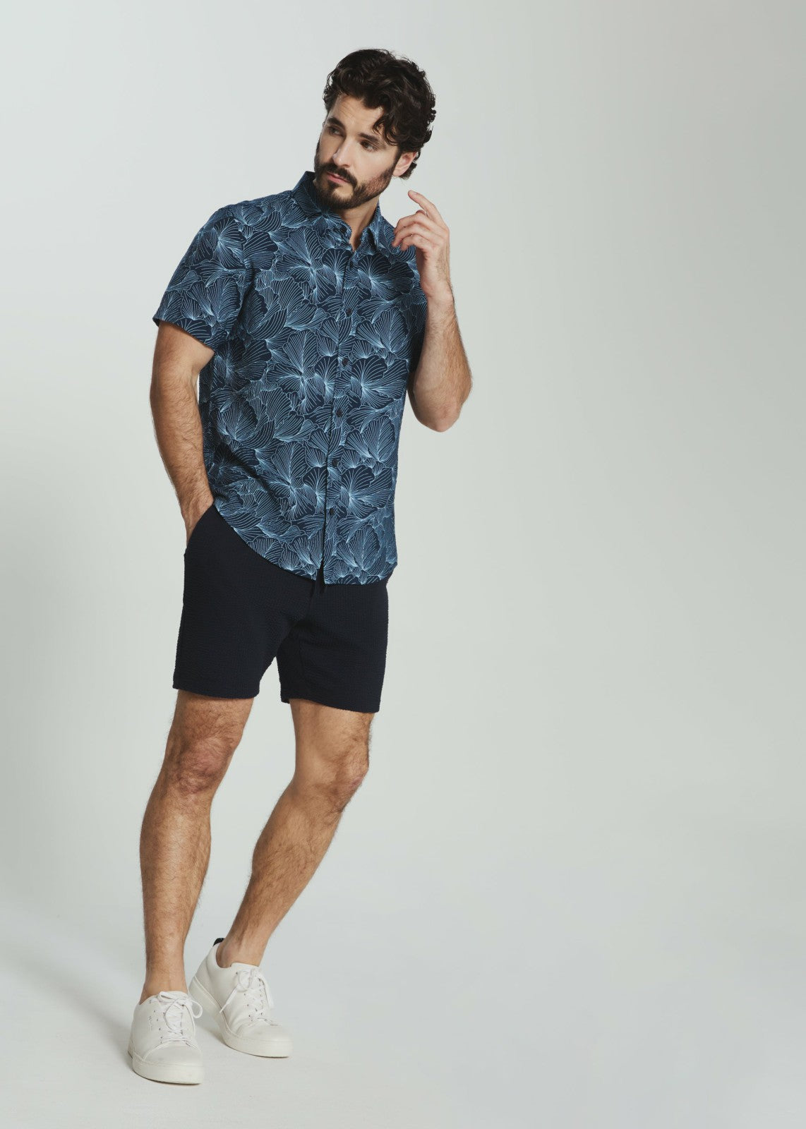7Diamonds Bennet Seersucker Stretch Short