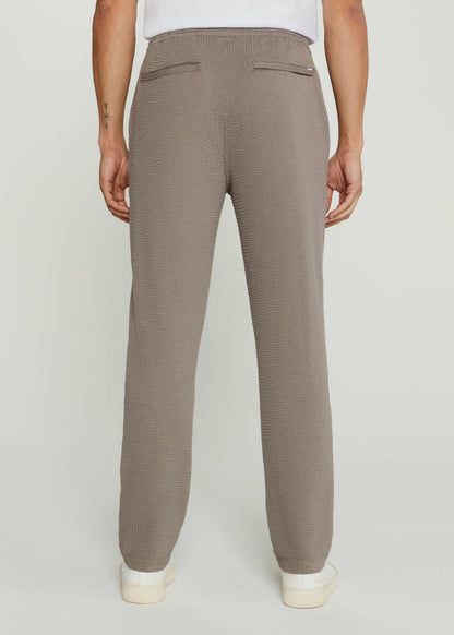 7Diamonds Bennet Seersucker Stretch Pant