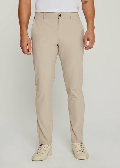 7Diamonds Infinity™ Chino Pant