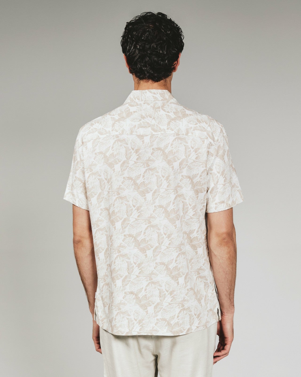7Diamonds Aruba Linen Camp Shirt