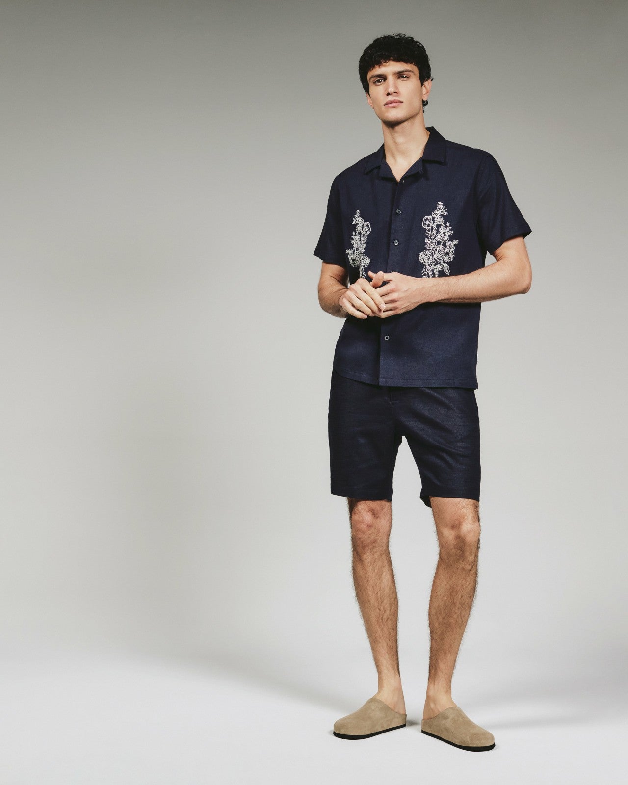 7Diamonds Driftwood Linen Short