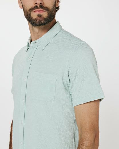 7Diamonds Bennet Seersucker Stretch Short Sleeve Shirt