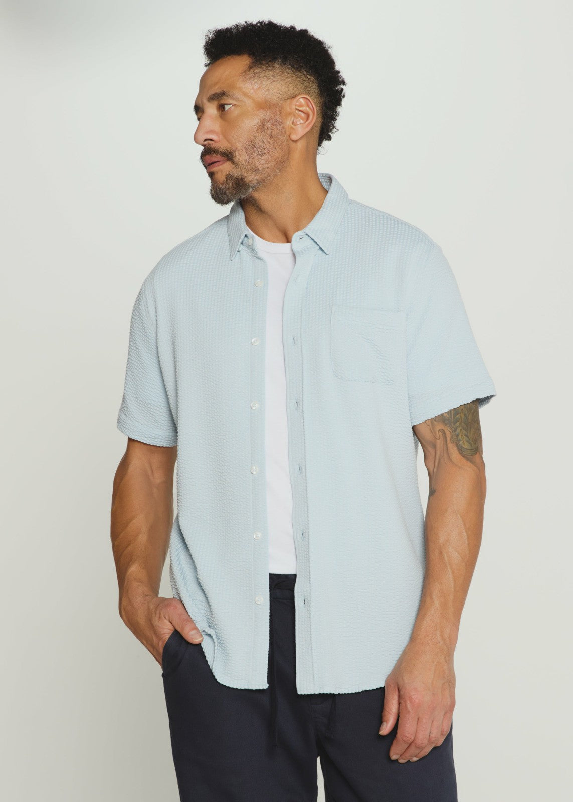 7Diamonds Bennet Seersucker Stretch Short Sleeve Shirt