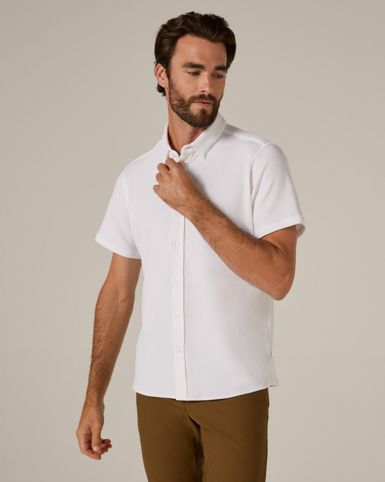 7Diamonds Levine Seersucker Stretch Short Sleeve Shirt