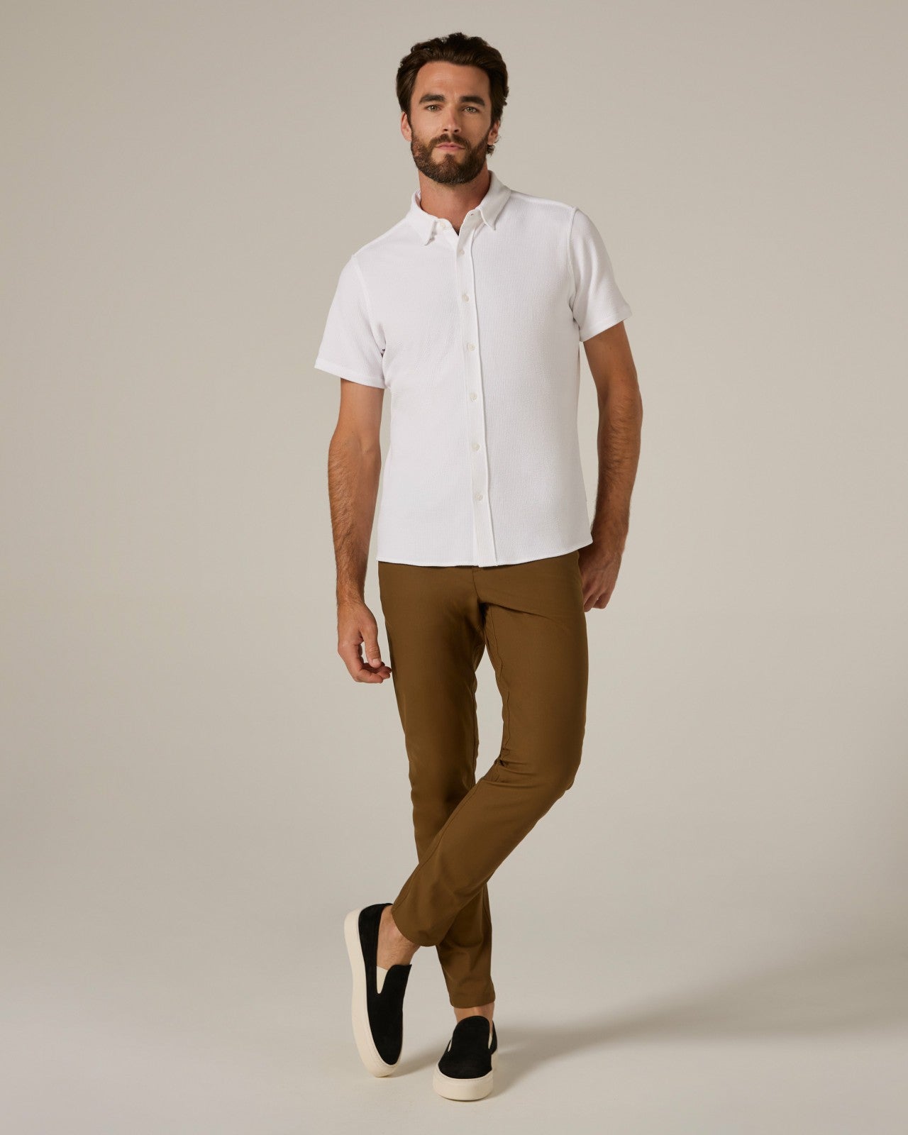 7Diamonds Levine Seersucker Stretch Short Sleeve Shirt