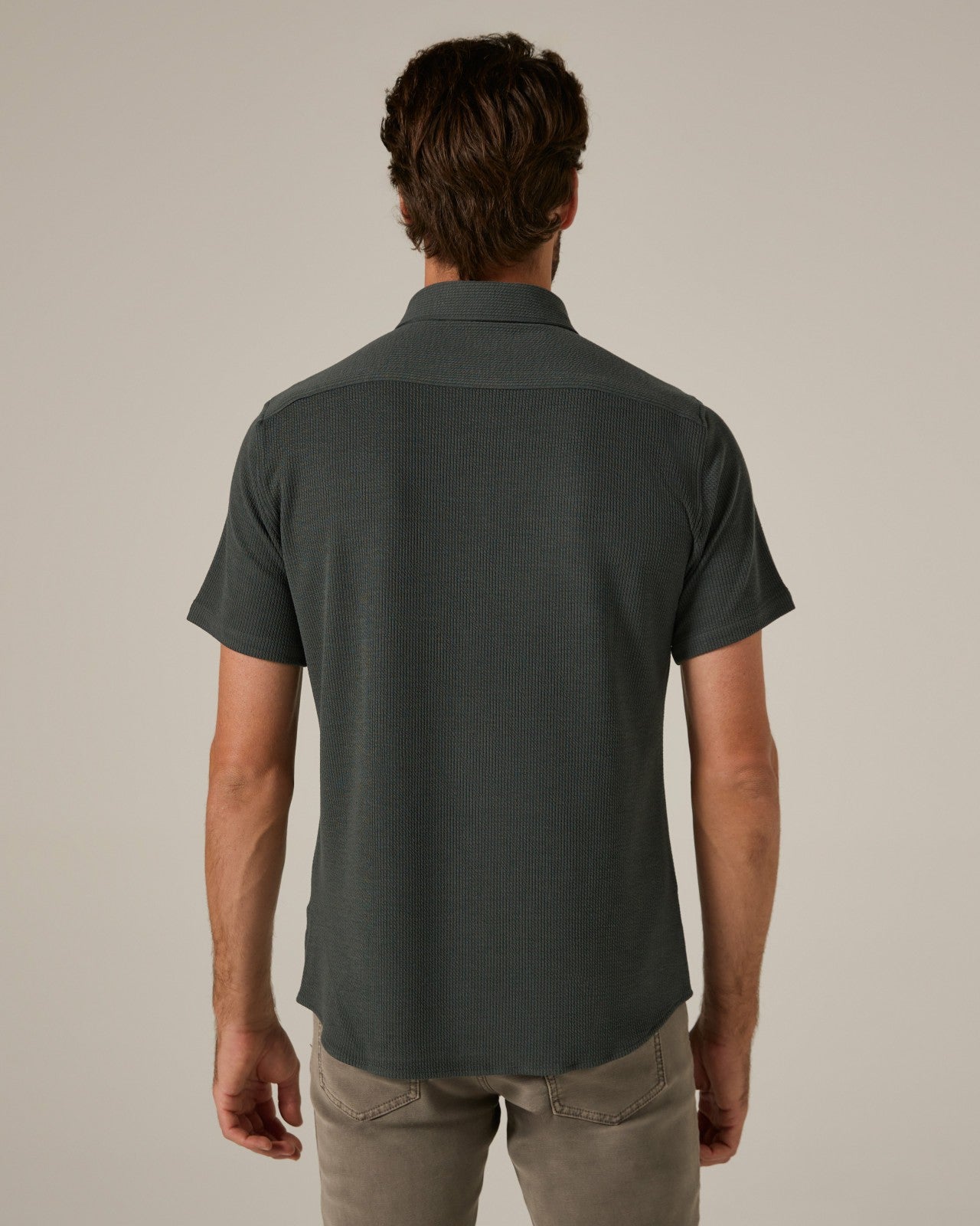 7Diamonds Levine Seersucker Stretch Short Sleeve Shirt