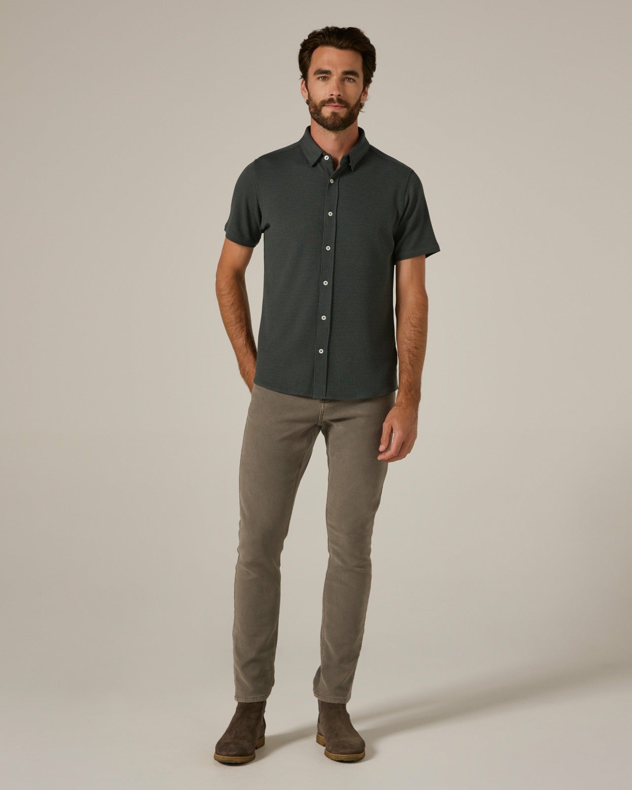 7Diamonds Levine Seersucker Stretch Short Sleeve Shirt
