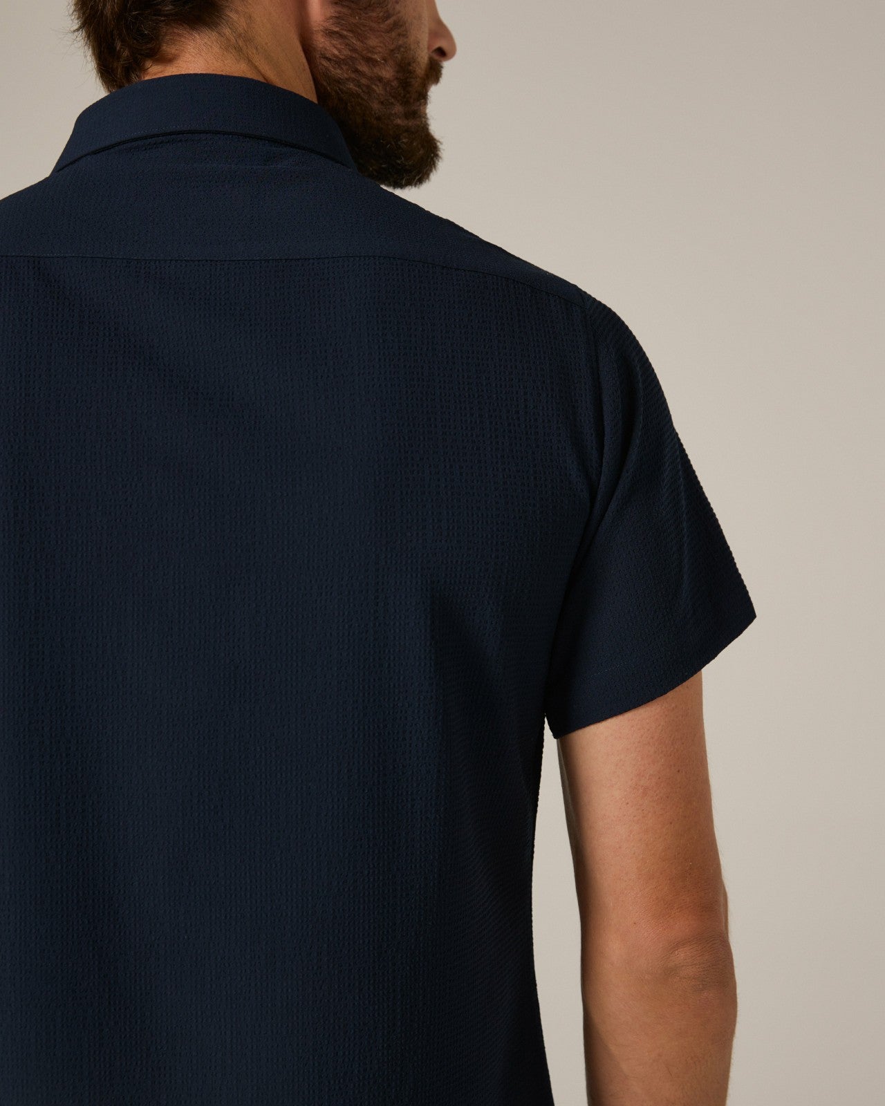 7Diamonds Barnes Seersucker Stretch Short Sleeve Shirt
