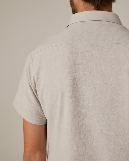 7Diamonds Barnes Seersucker Stretch Short Sleeve Shirt