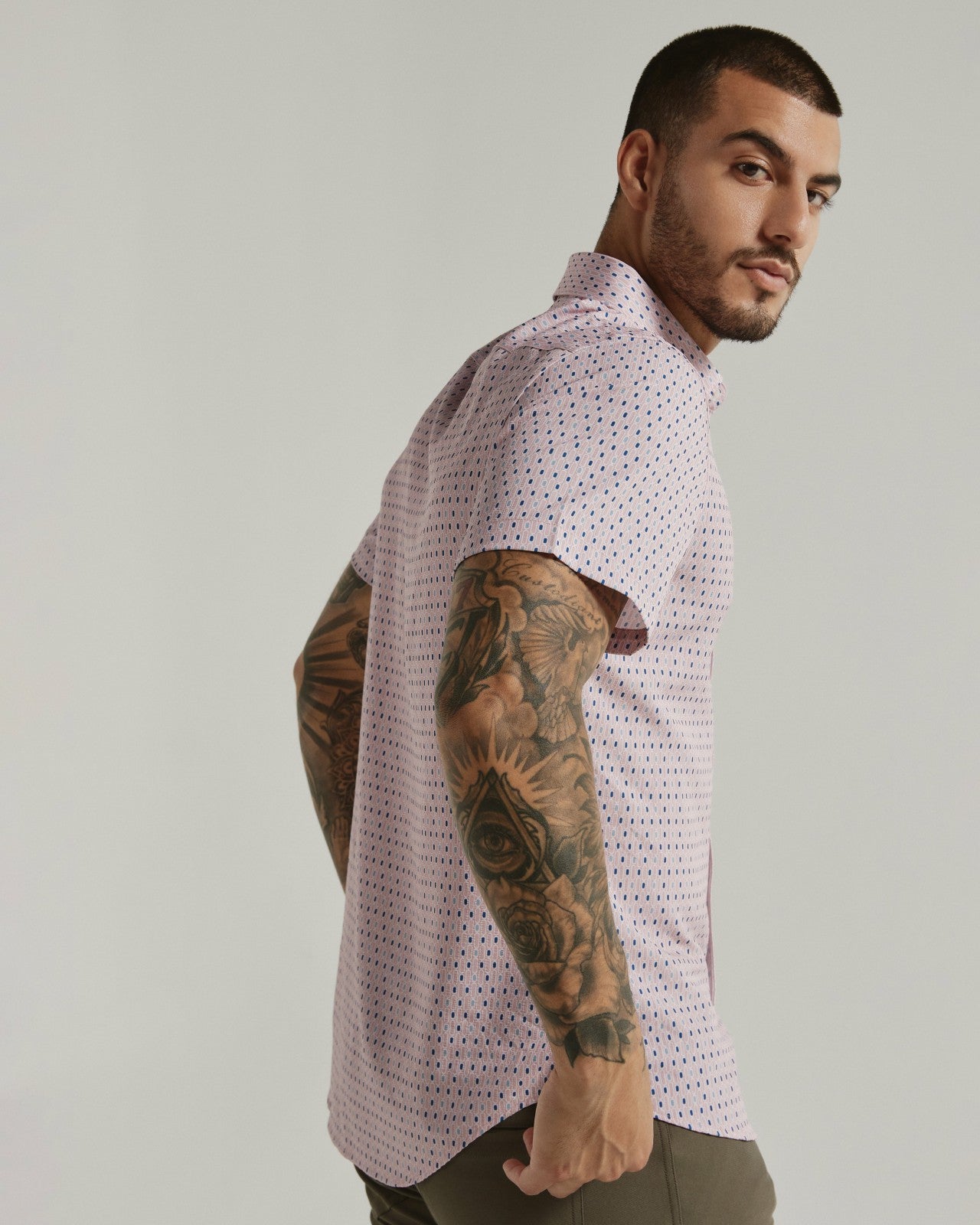 7Diamonds Calix Seersucker Stretch Short Sleeve Shirt