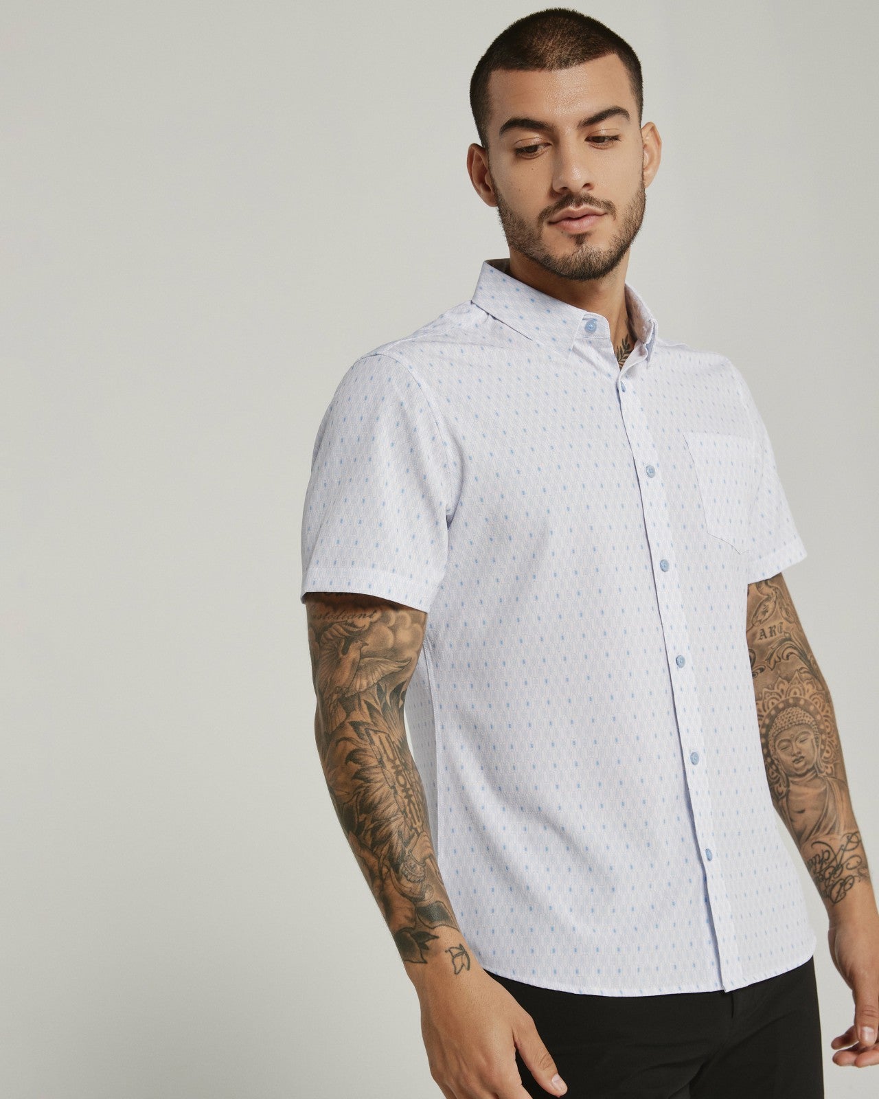 7Diamonds Calix Seersucker Stretch Short Sleeve Shirt