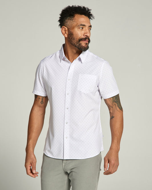7Diamonds Gareth Seersucker Stretch Short Sleeve Shirt
