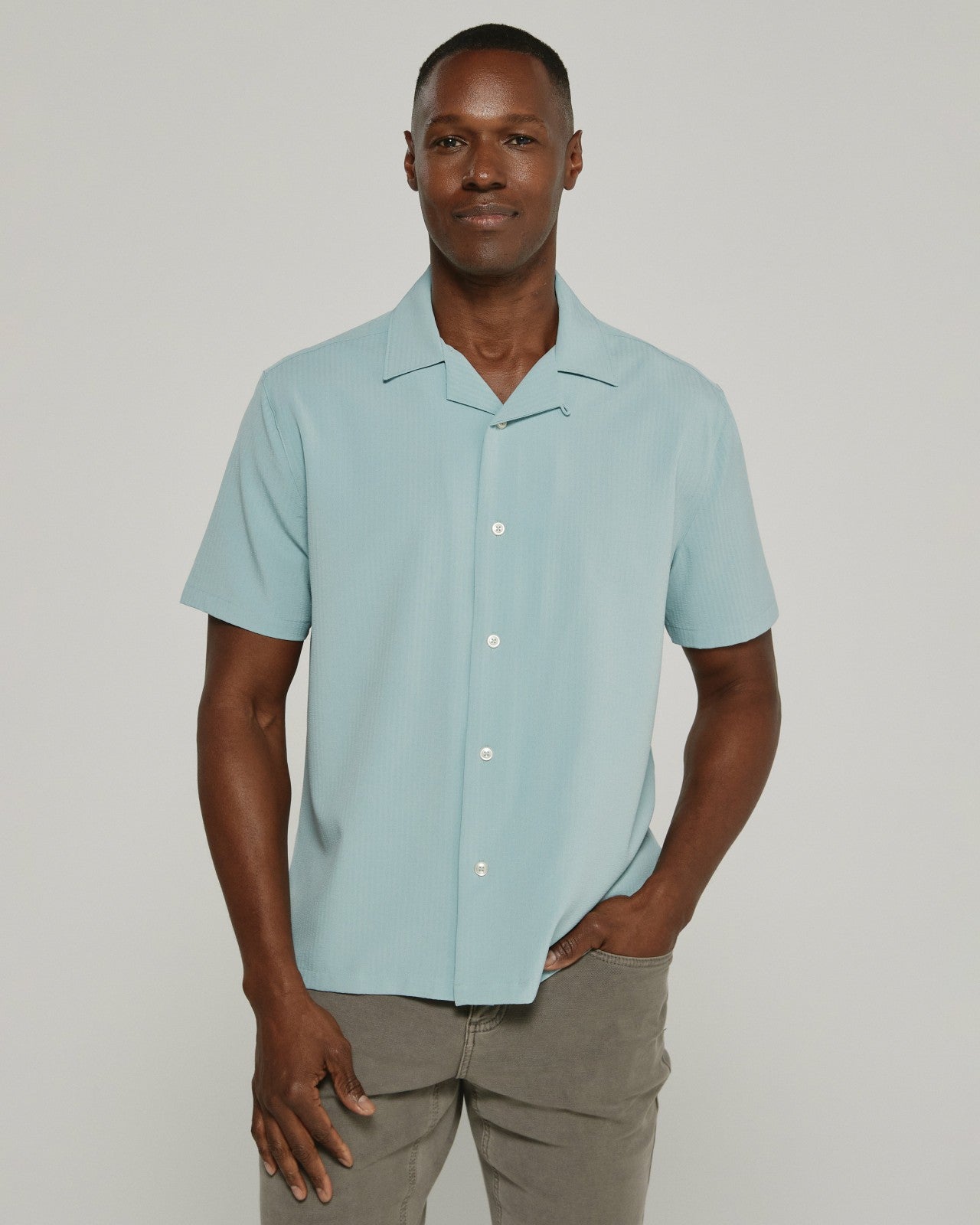 7Diamonds Vance Seersucker Stretch Camp Shirt