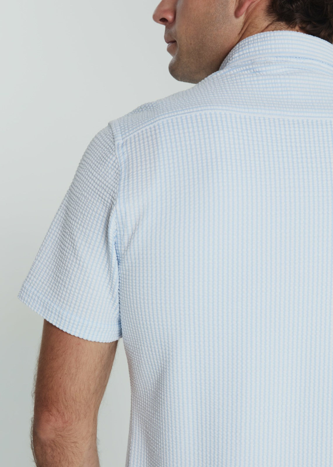 7Diamonds Keaton Seersucker Stretch Short Sleeve Shirt