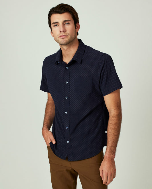 7Diamonds Hana Seersucker Stretch Short Sleeve Shirt