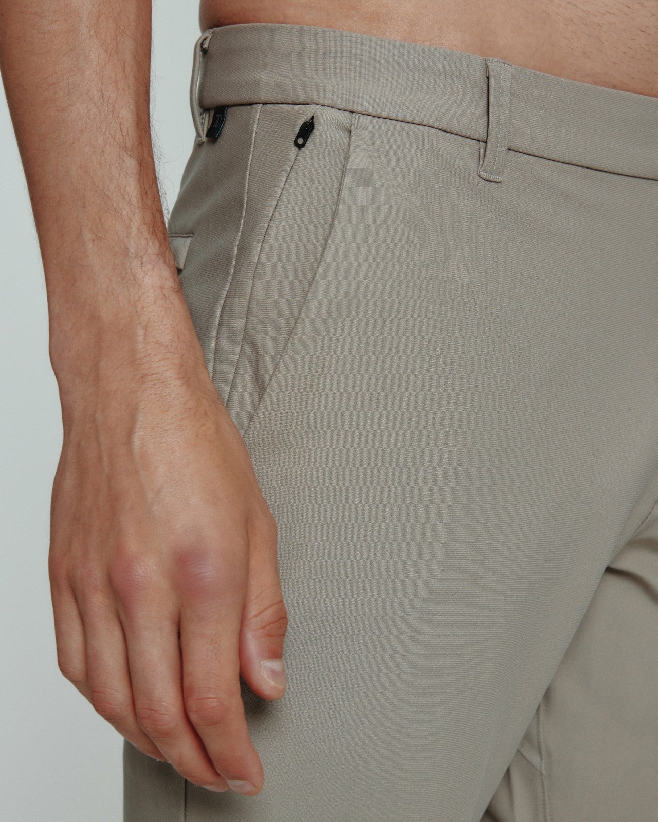 7Diamonds Infinity™ Chino Pant