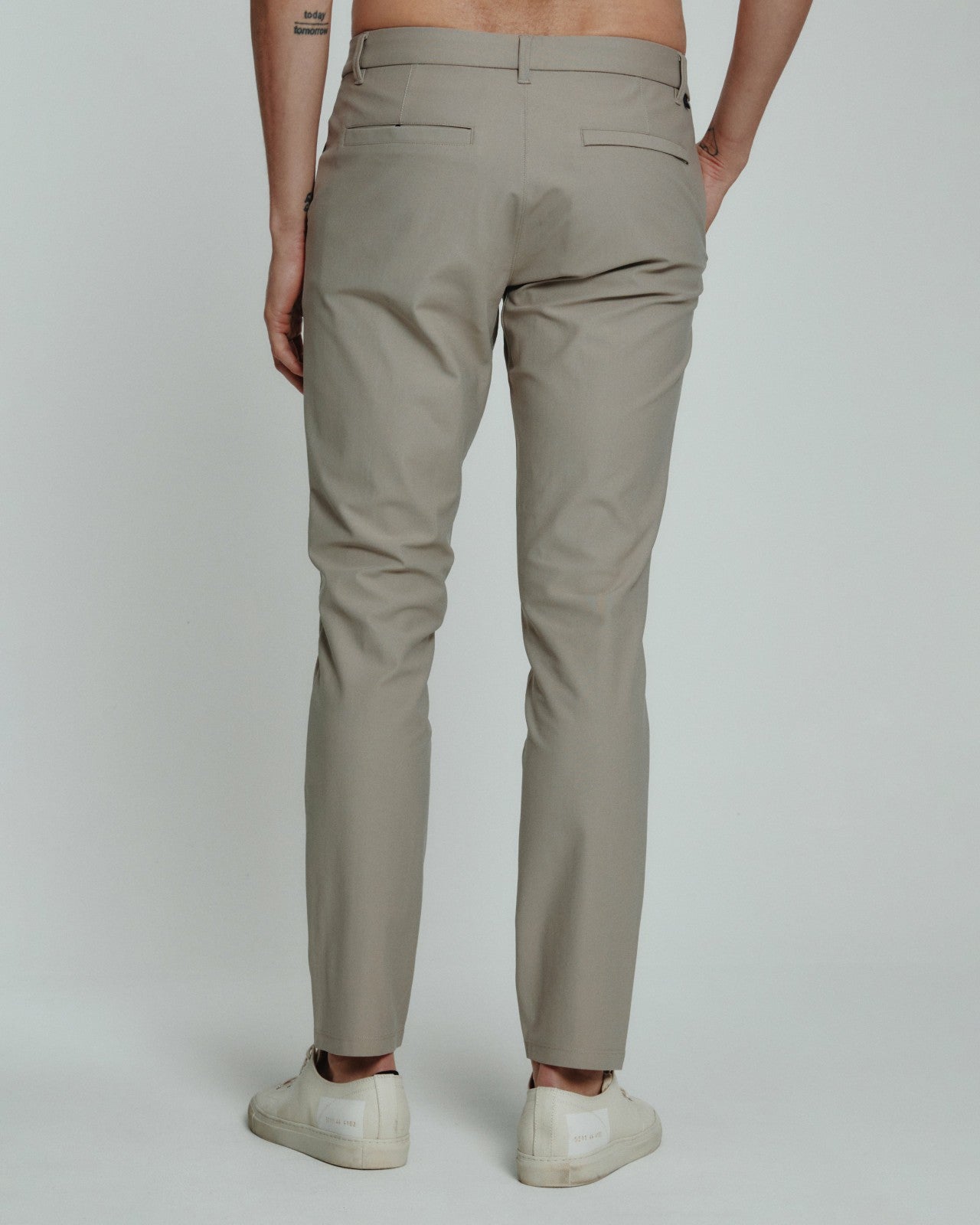 7Diamonds Infinity™ Chino Pant