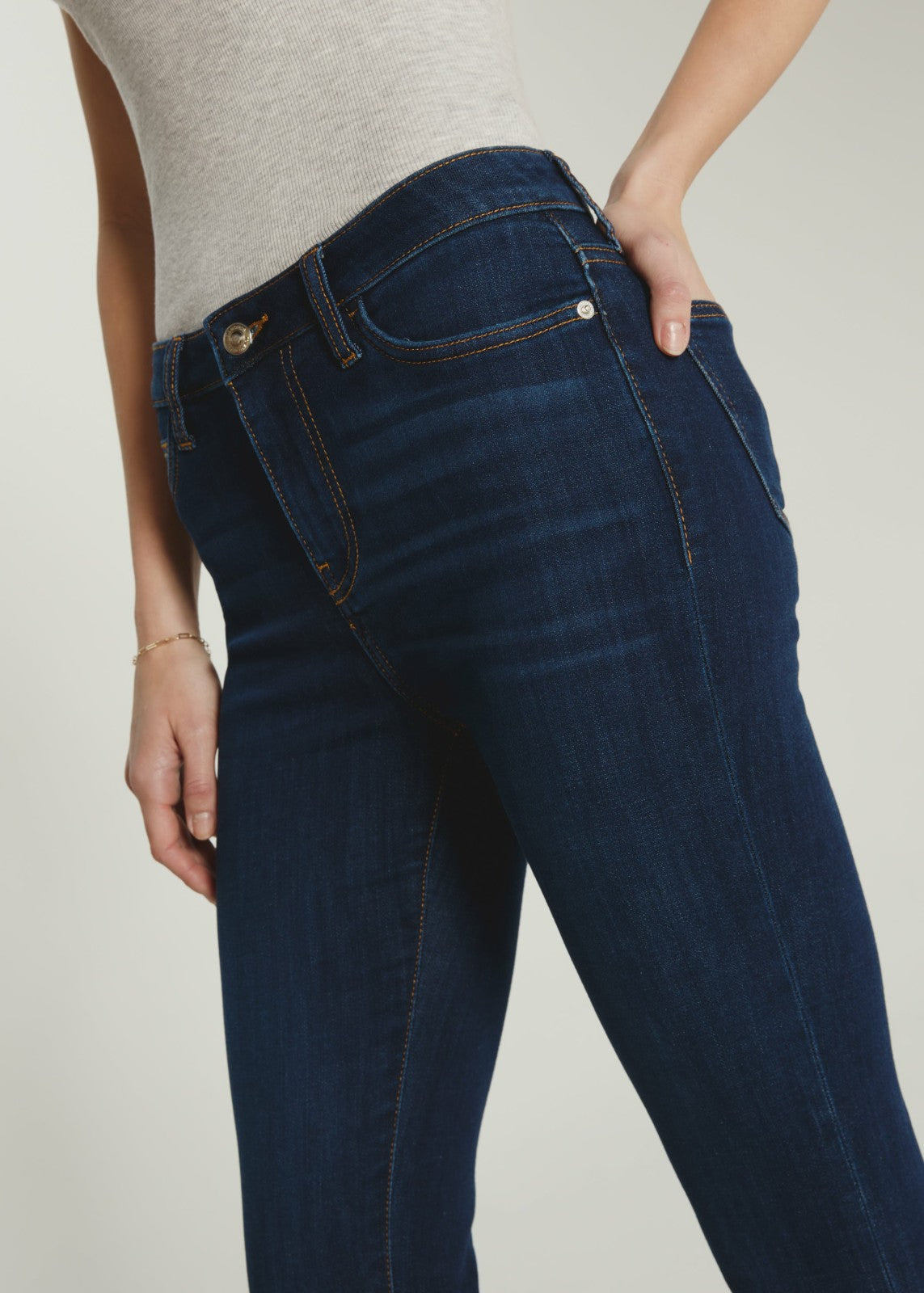 7Diamonds Naomi High-Rise Skinny
