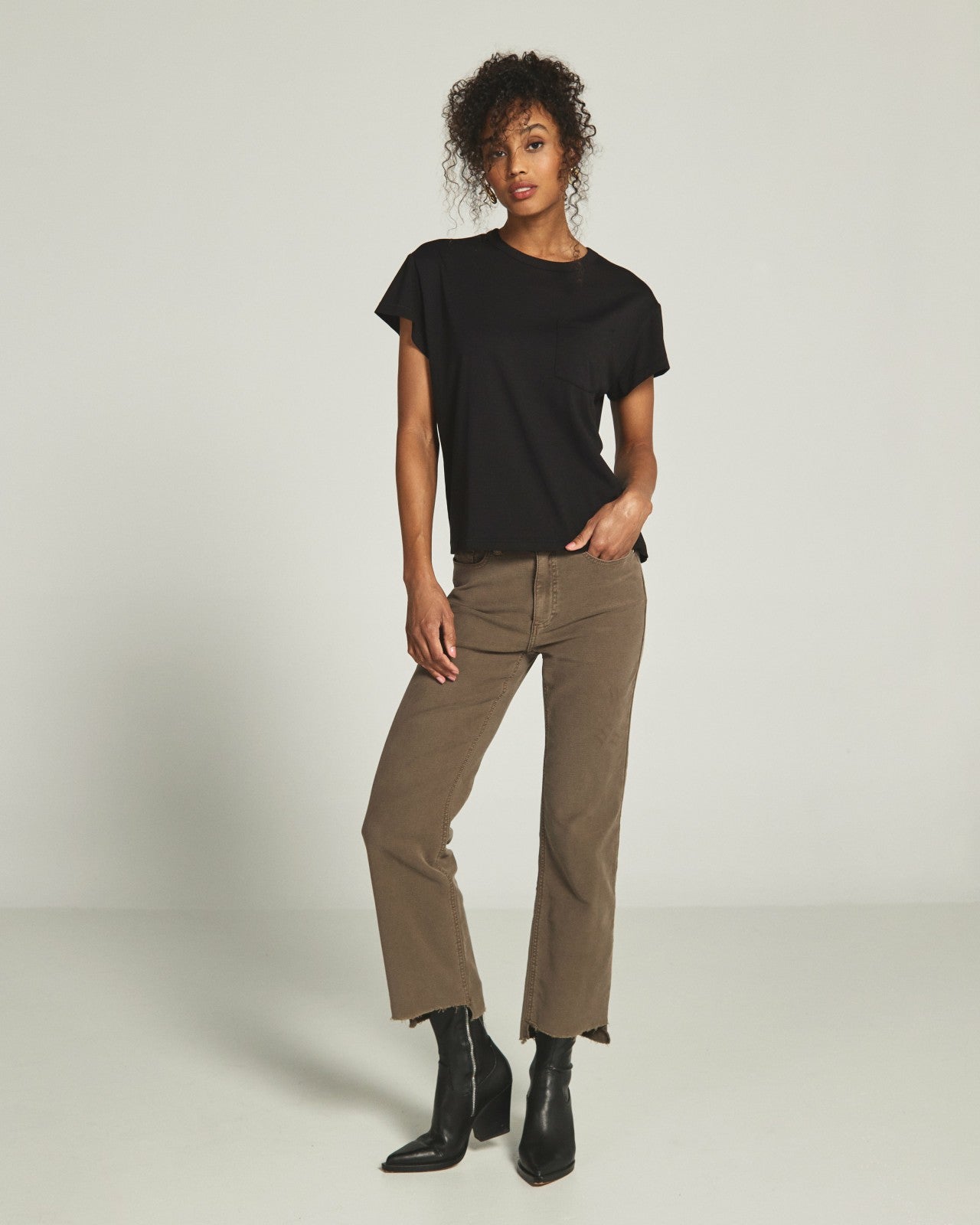 7Diamonds Modal Relaxed Pocket Tee
