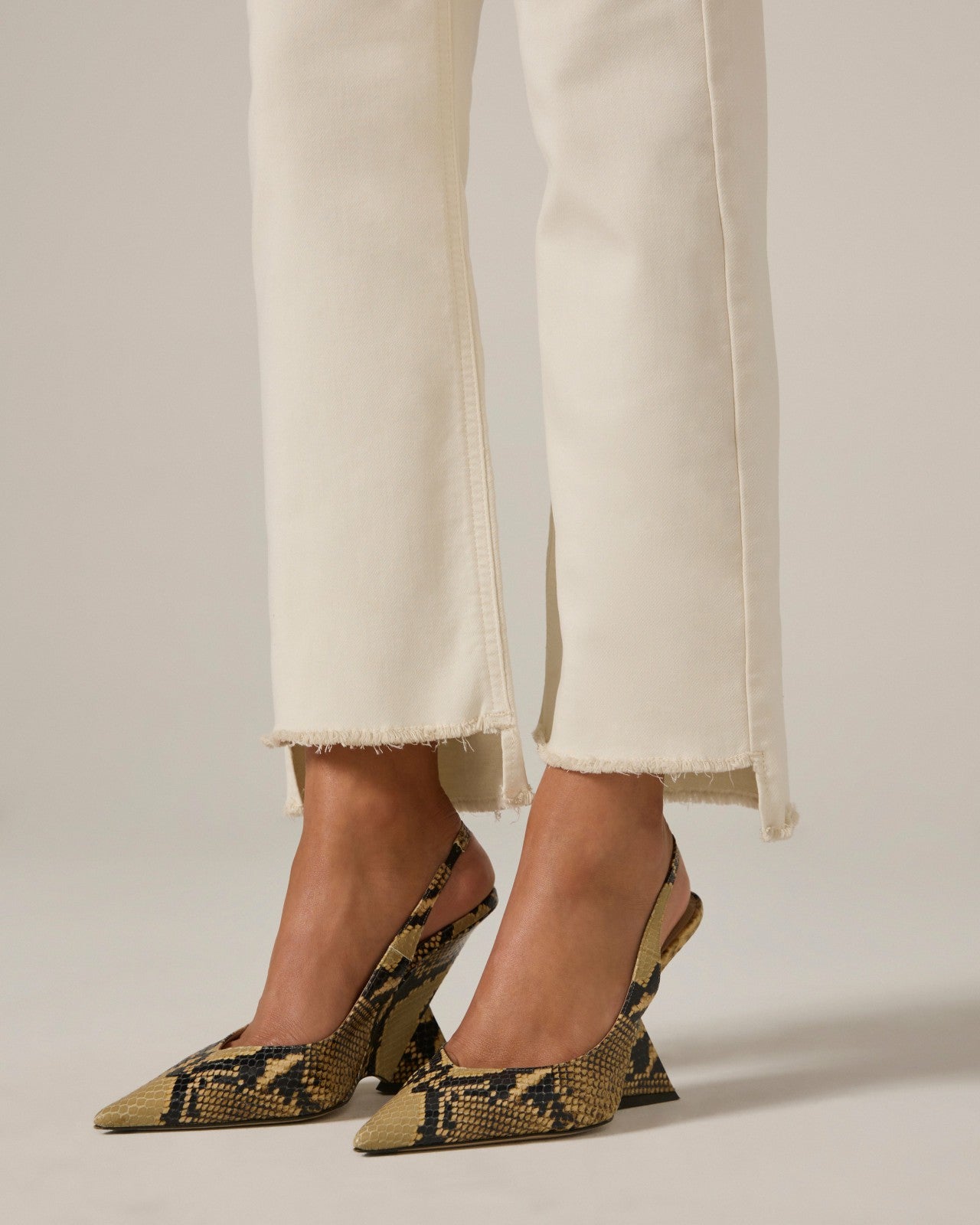 7Diamonds Generation™ Kick Flare Pant