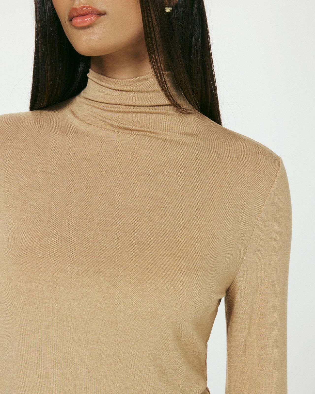 7Diamonds Vanna Turtleneck Top