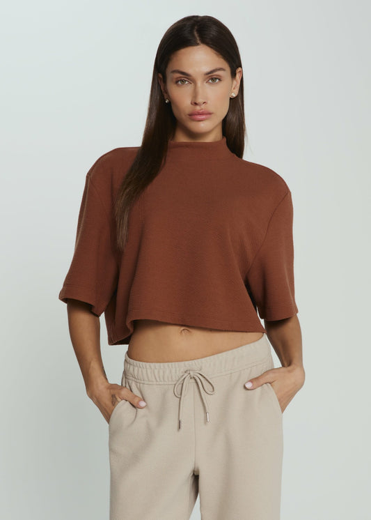 7Diamonds Ellis Short Sleeve Crop Top