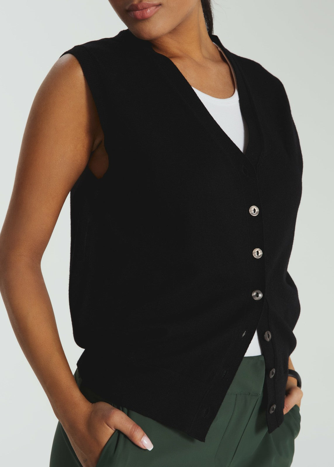7Diamonds Mira Button Front Vest