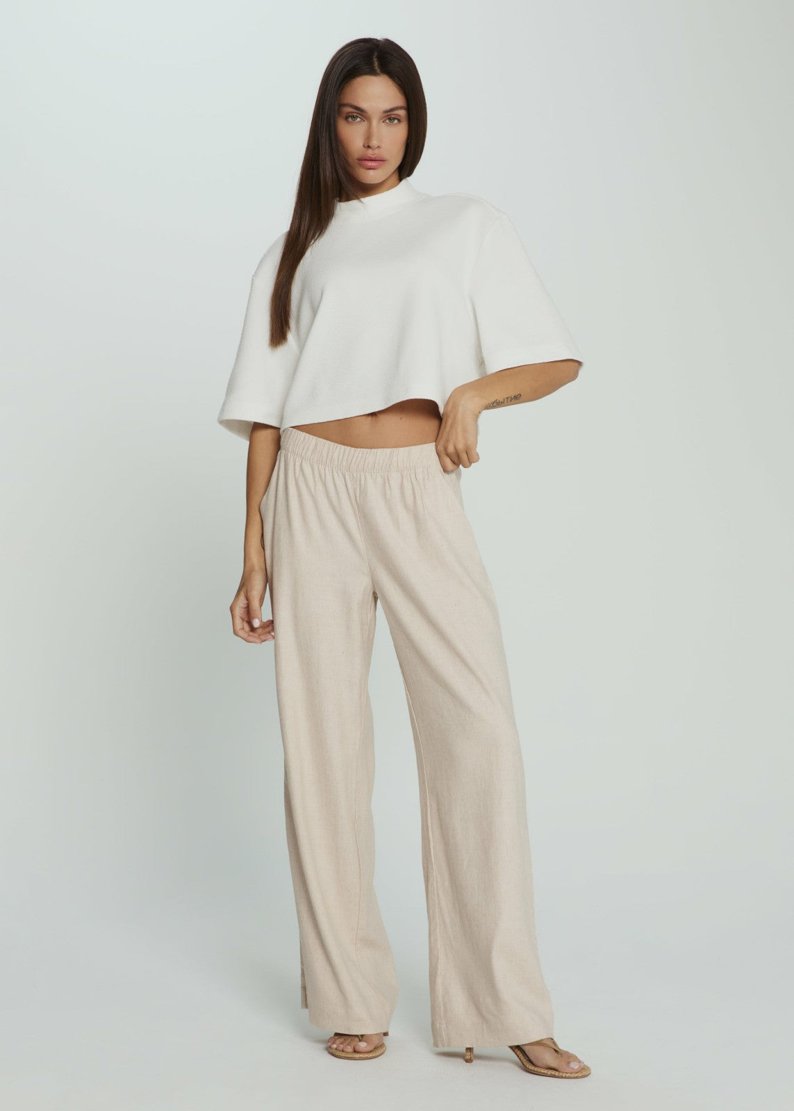 7Diamonds Ellis Short Sleeve Crop Top