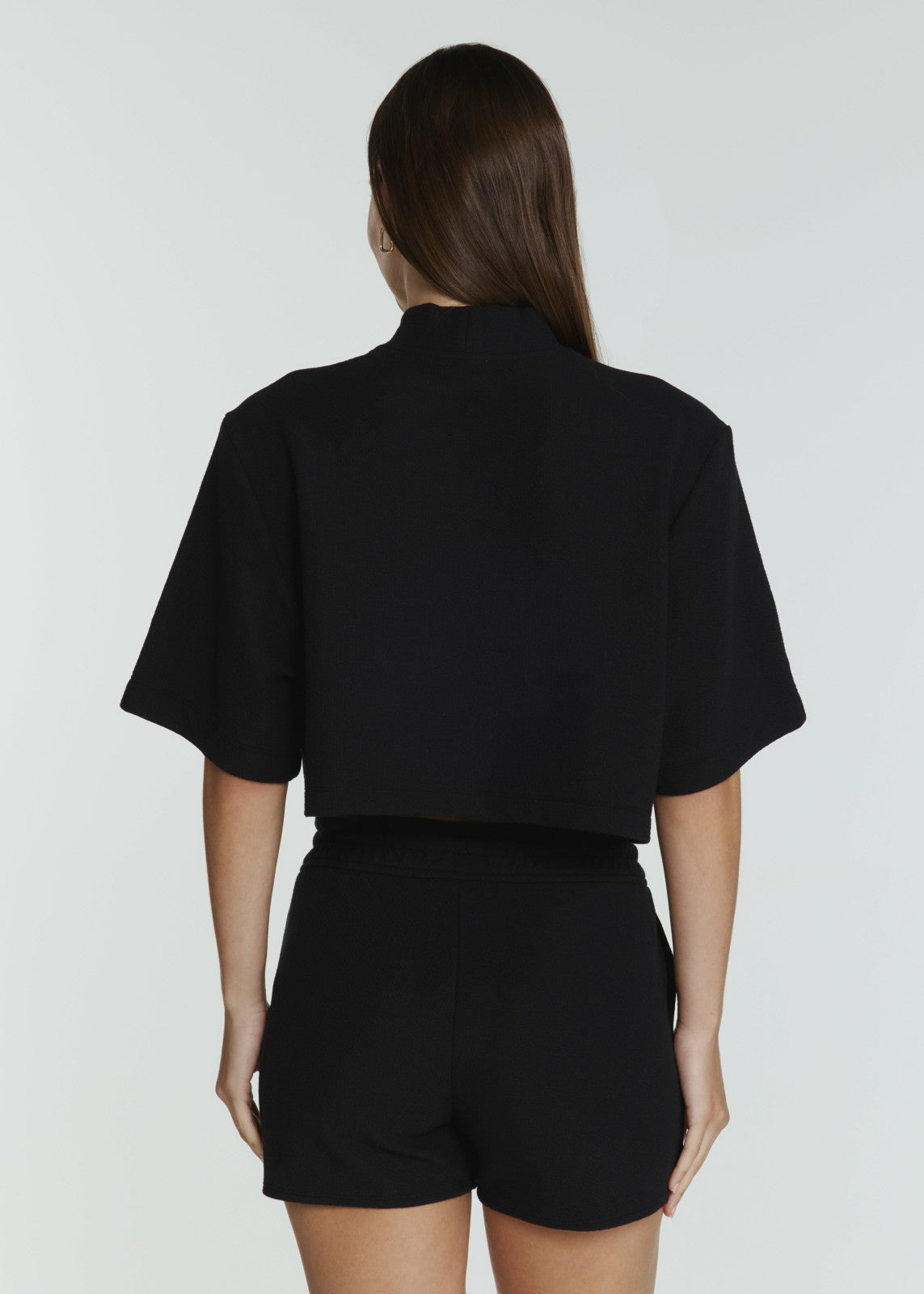 7Diamonds Ellis Short Sleeve Crop Top