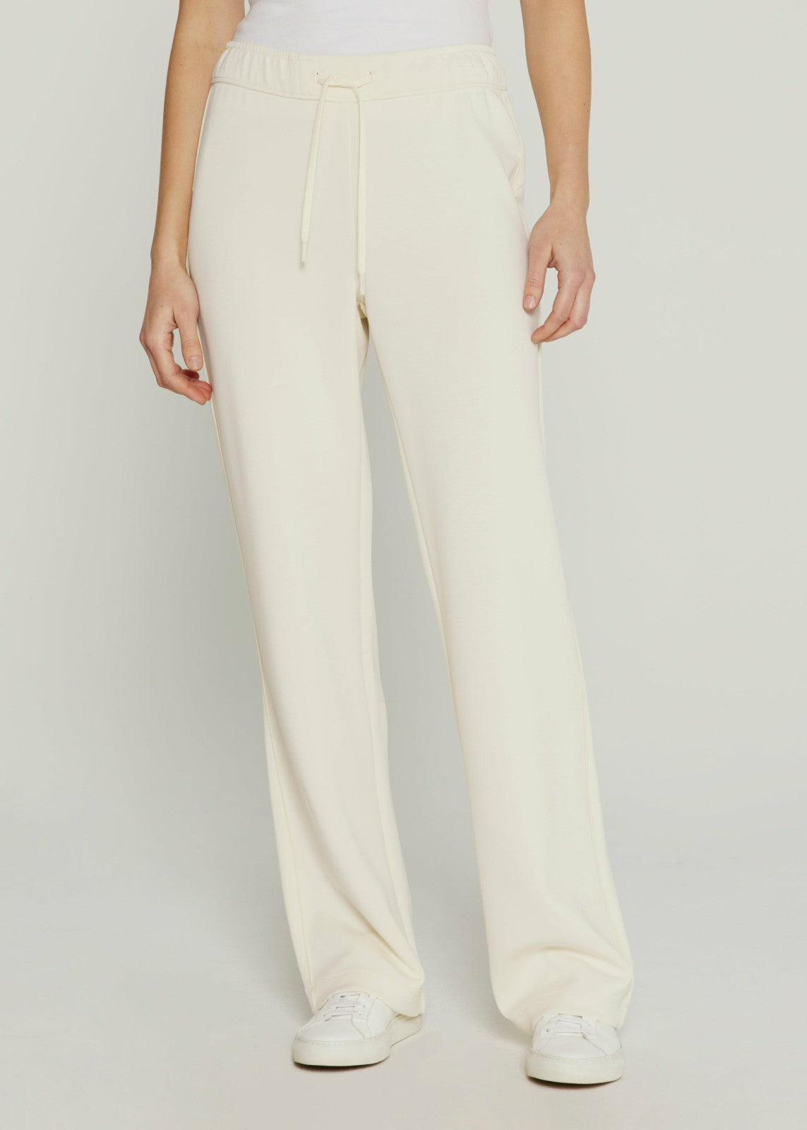 7Diamonds REV™ Straight Leg Pant