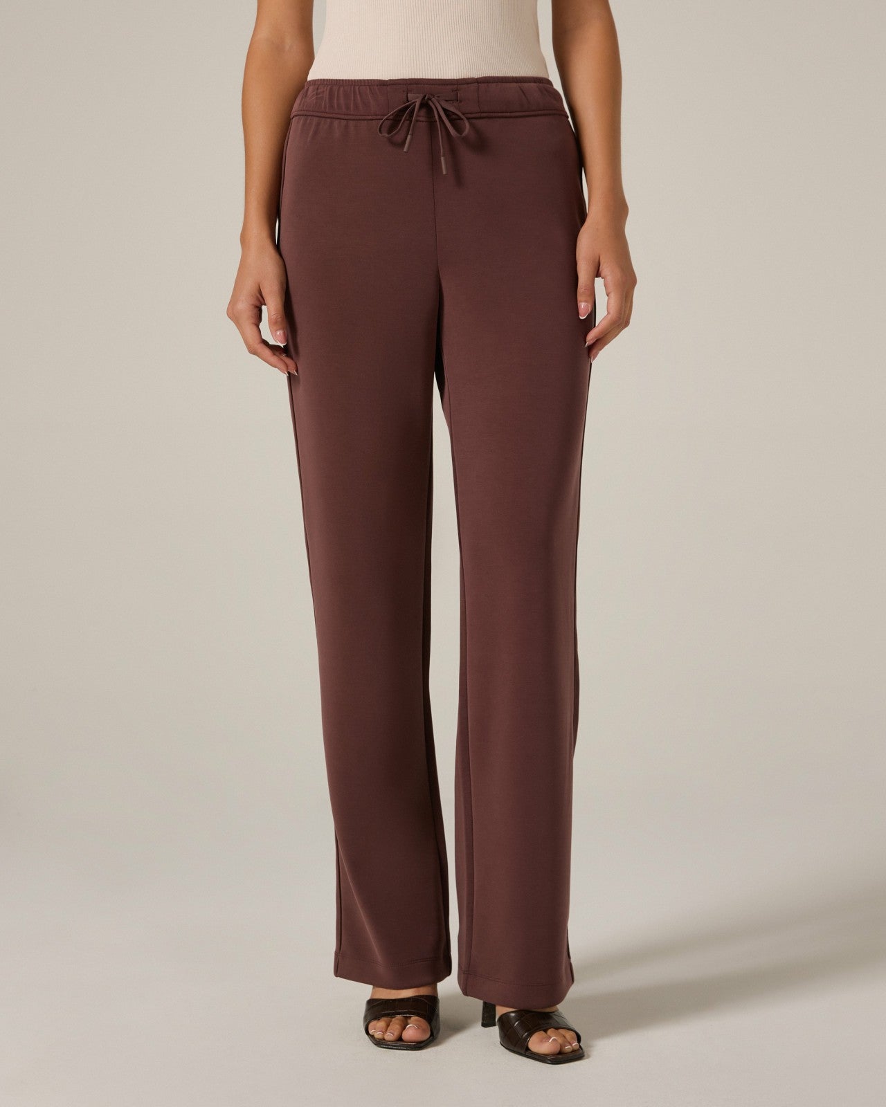 7Diamonds REV™ Straight Leg Pant