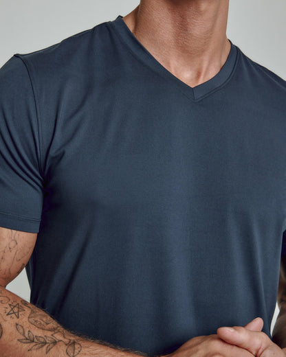 7Diamonds Core V-Neck Tee