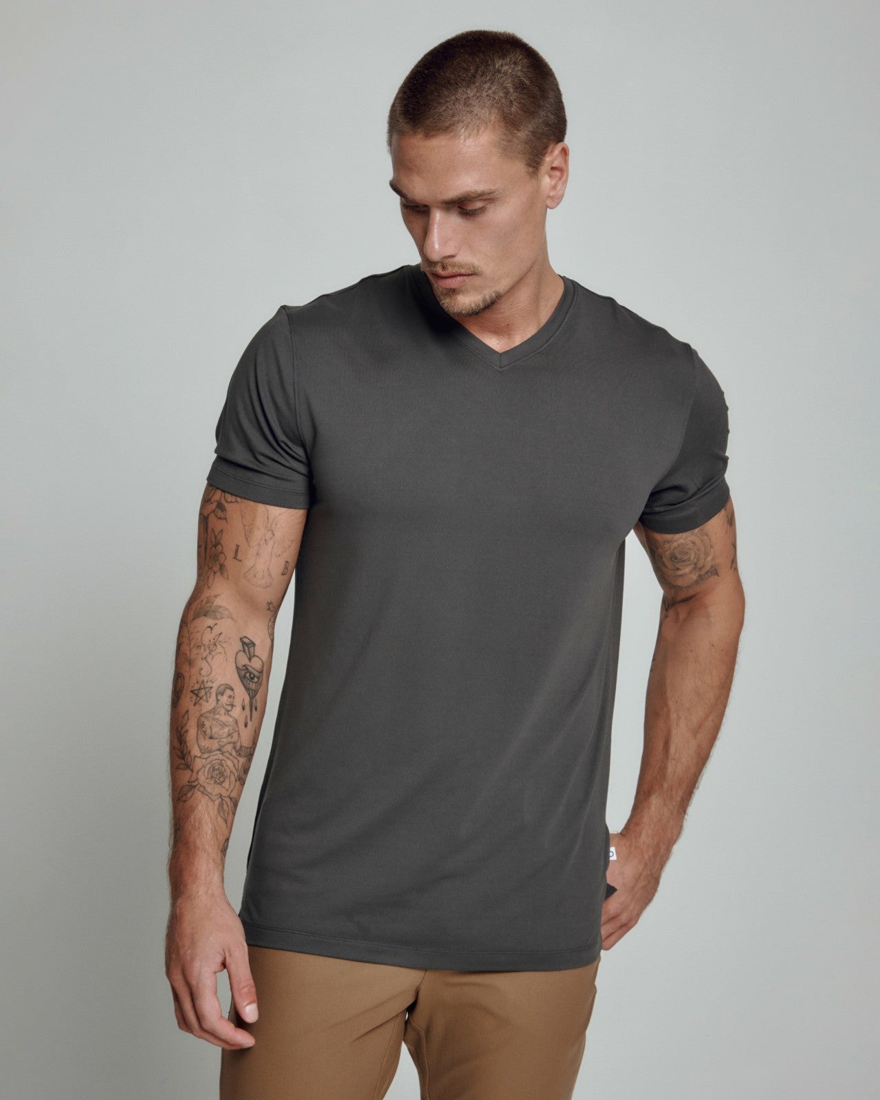 7Diamonds Core V-Neck Tee