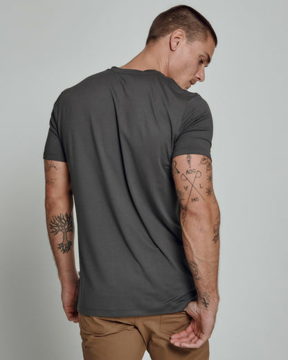 7Diamonds Core V-Neck Tee