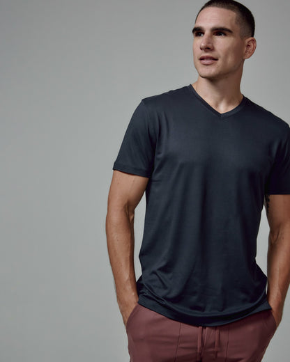 7Diamonds Core V-Neck Tee