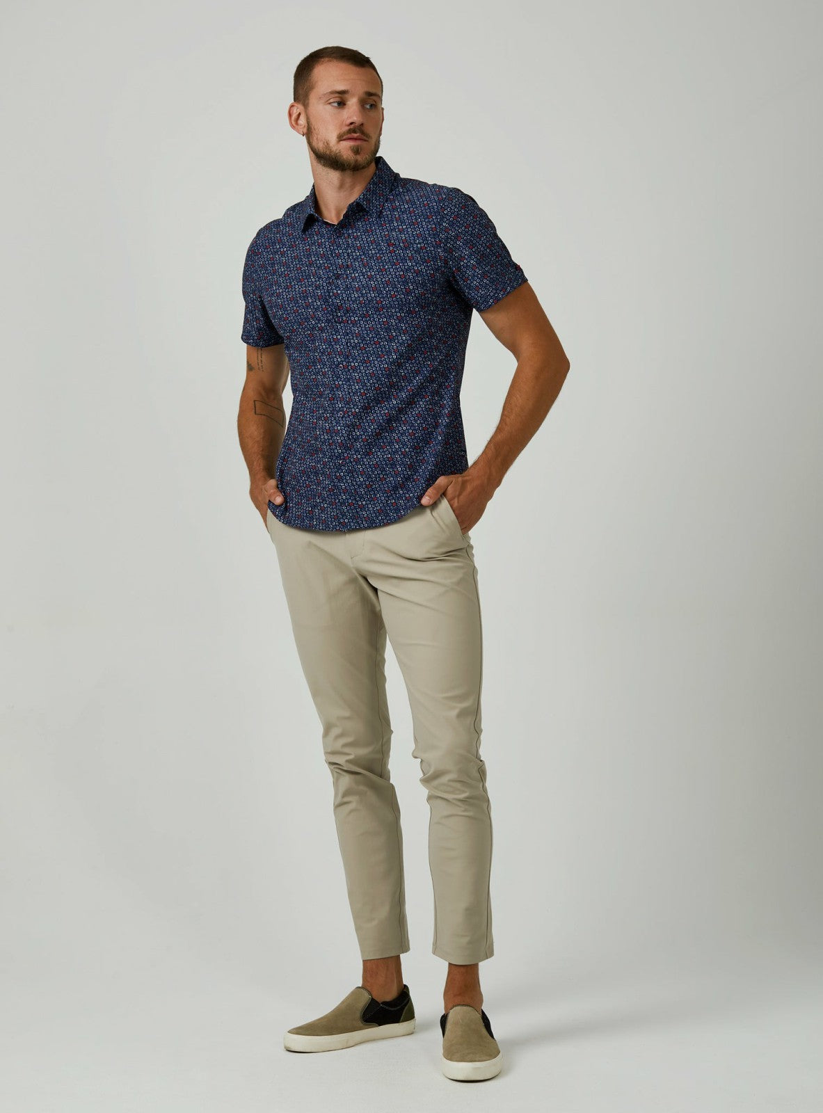 7Diamonds My Universe Short Sleeve Shirt
