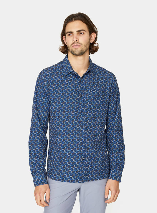 7Diamonds Life Is Good Long Sleeve Shirt