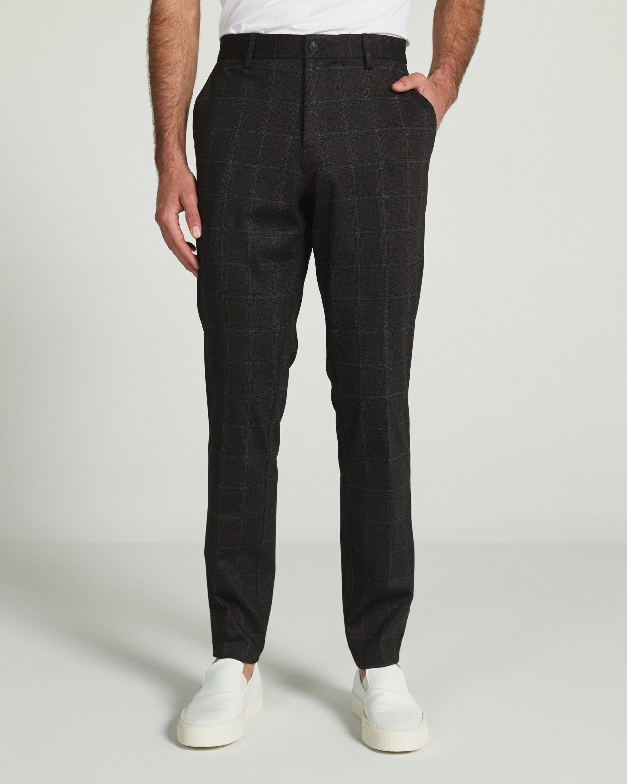 7Diamonds Logan Pant