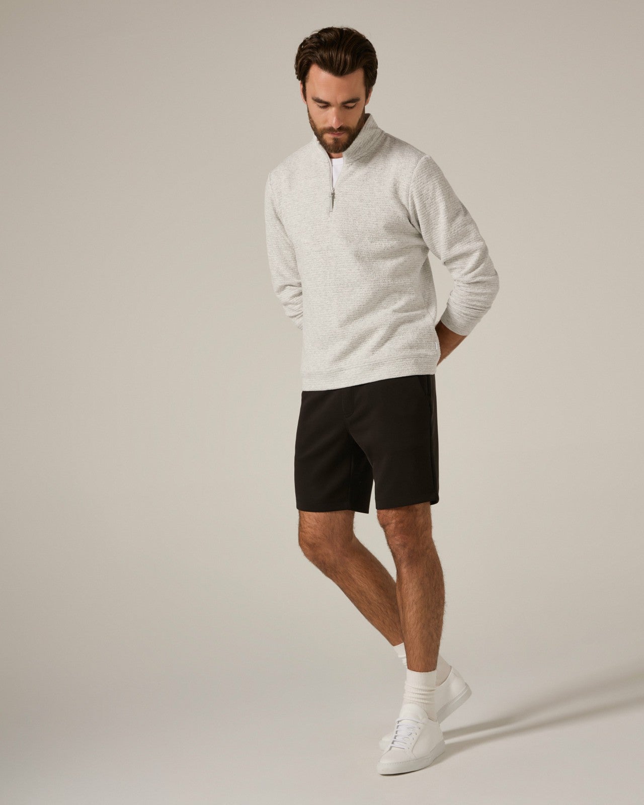 7Diamonds REV™ Classic 8" Short